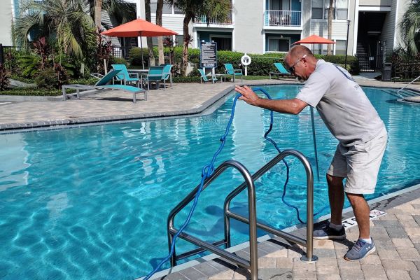 pool cleaning